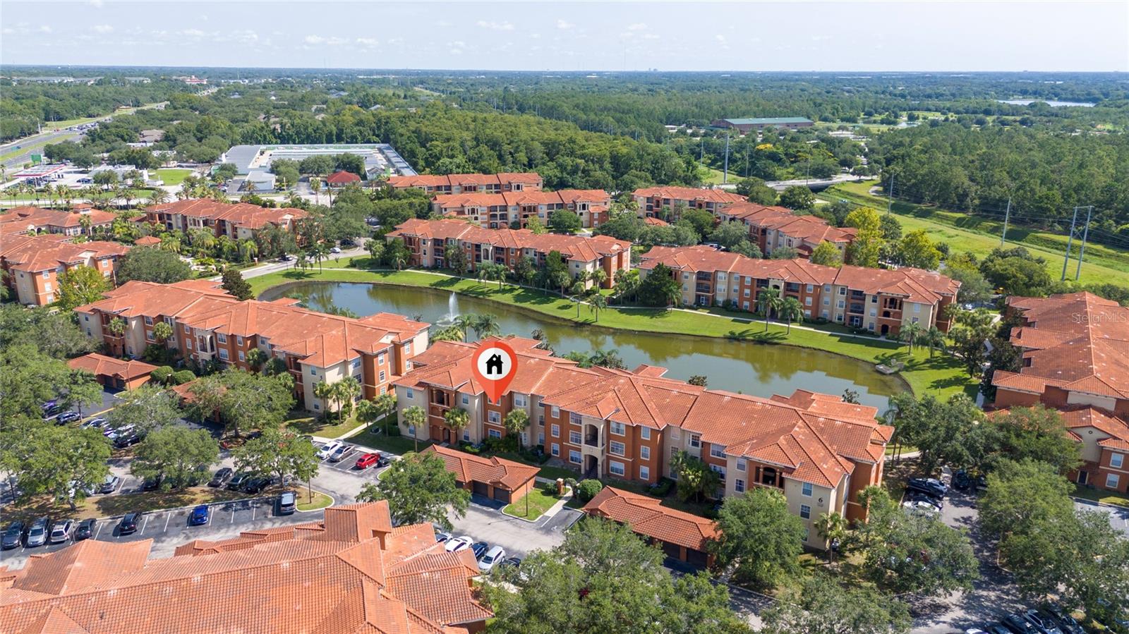 Image 4 of 27 For 5548 Metrowest Boulevard 202