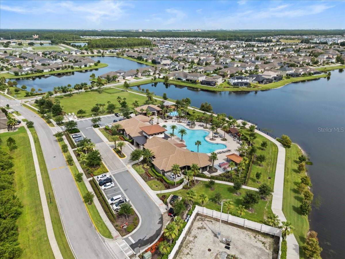 Listing photo id 35 for 2511 Nouveau Way