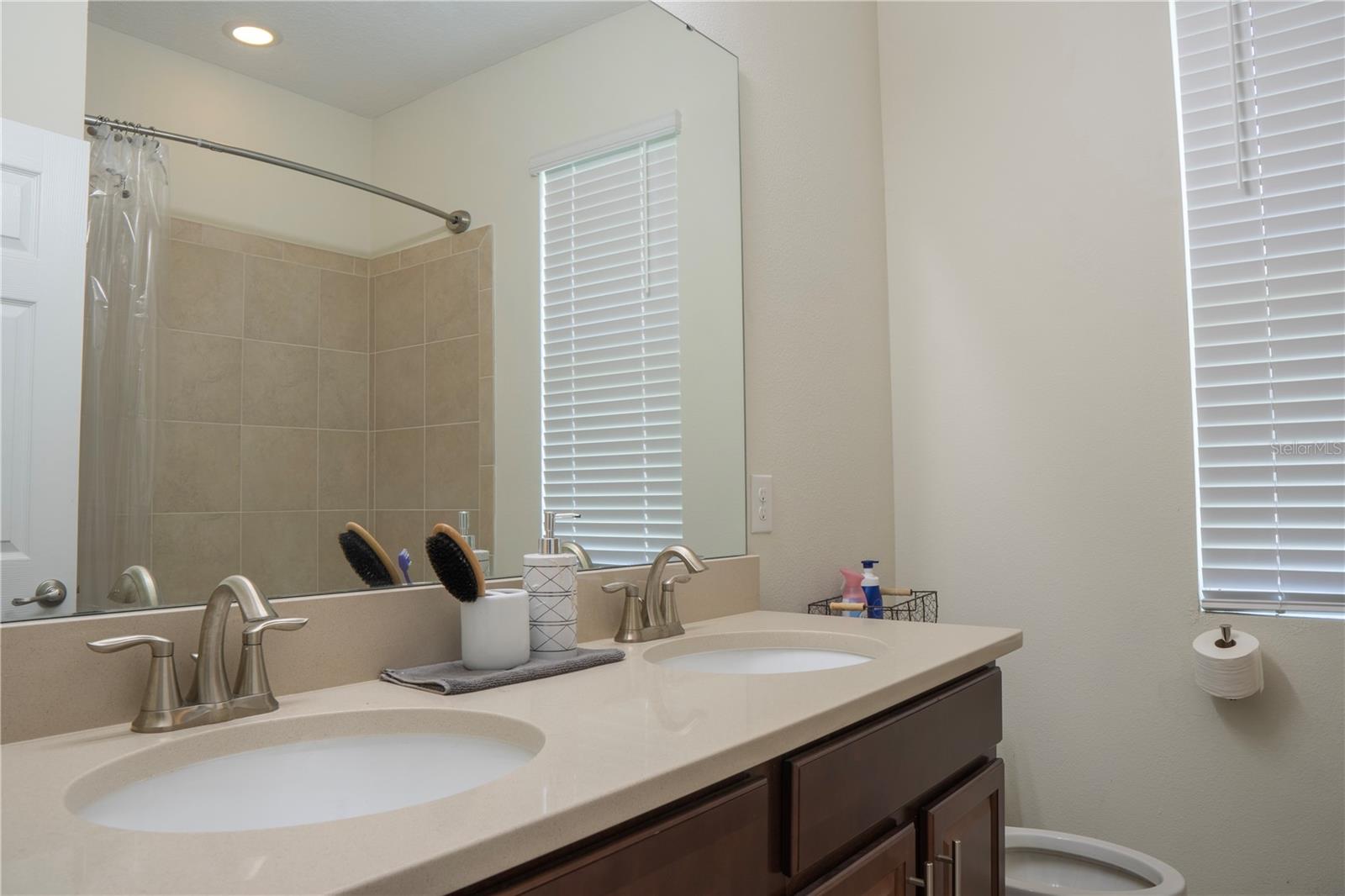 Image 13 of 24 For 2712 Creekmore Court