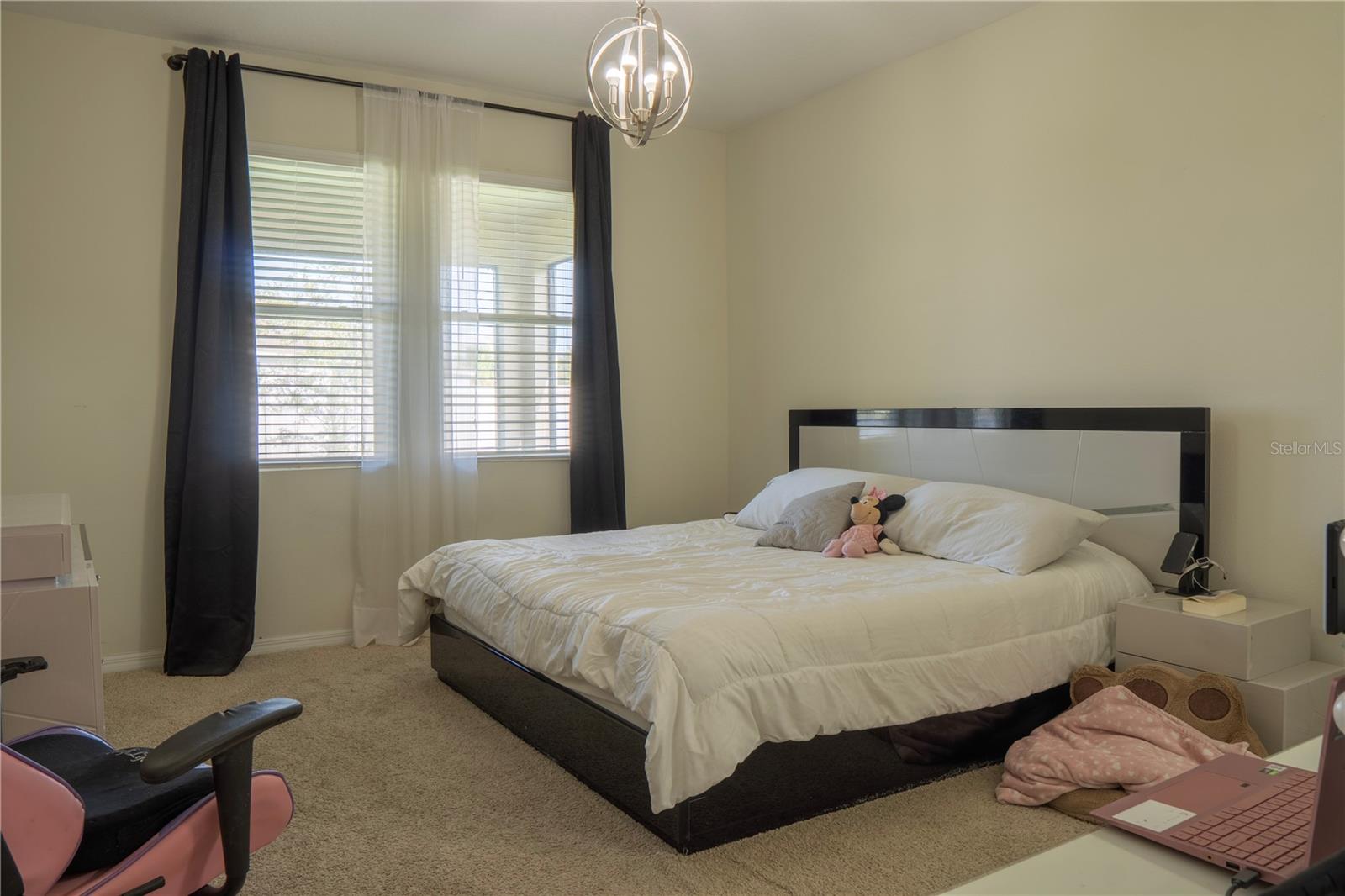 Image 16 of 24 For 2712 Creekmore Court