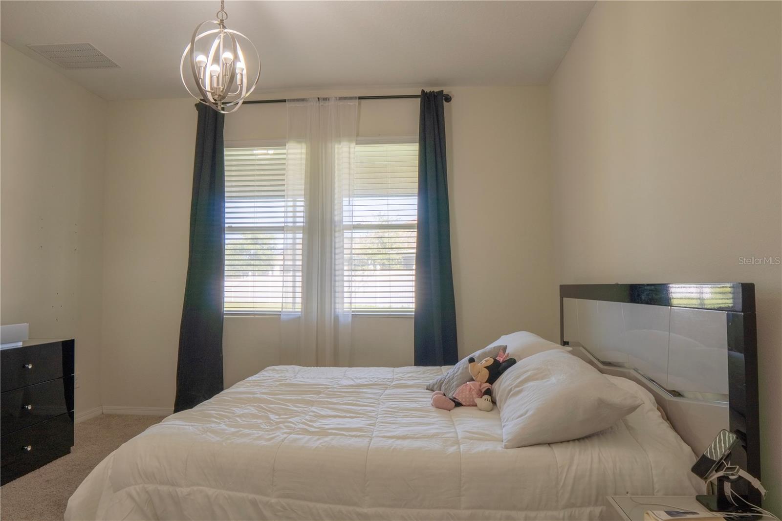 Image 17 of 24 For 2712 Creekmore Court