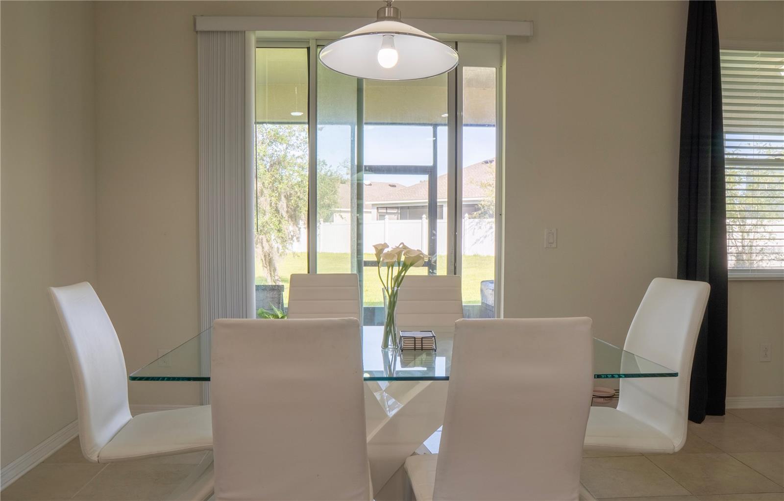 Image 4 of 24 For 2712 Creekmore Court