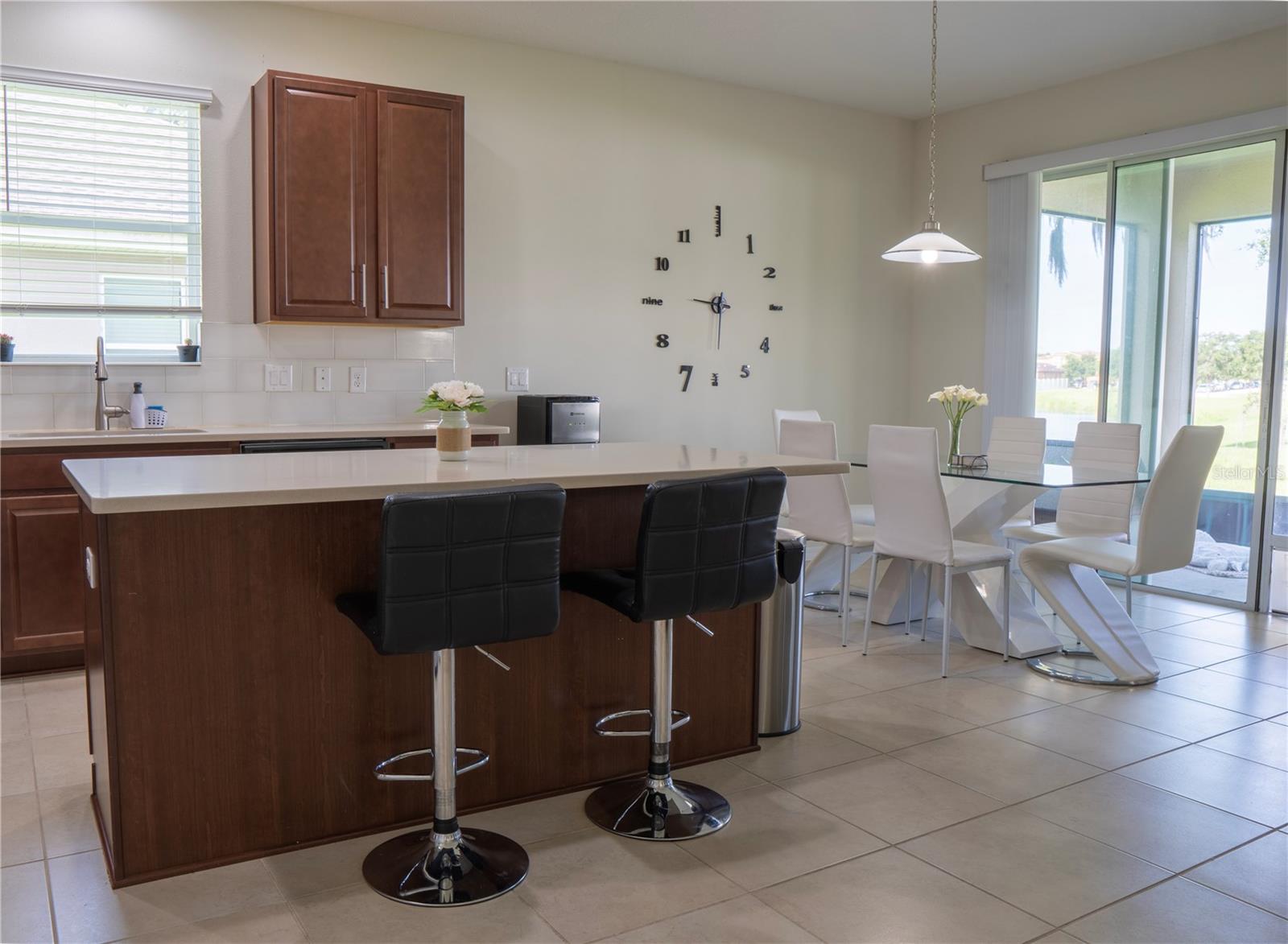 Image 6 of 24 For 2712 Creekmore Court