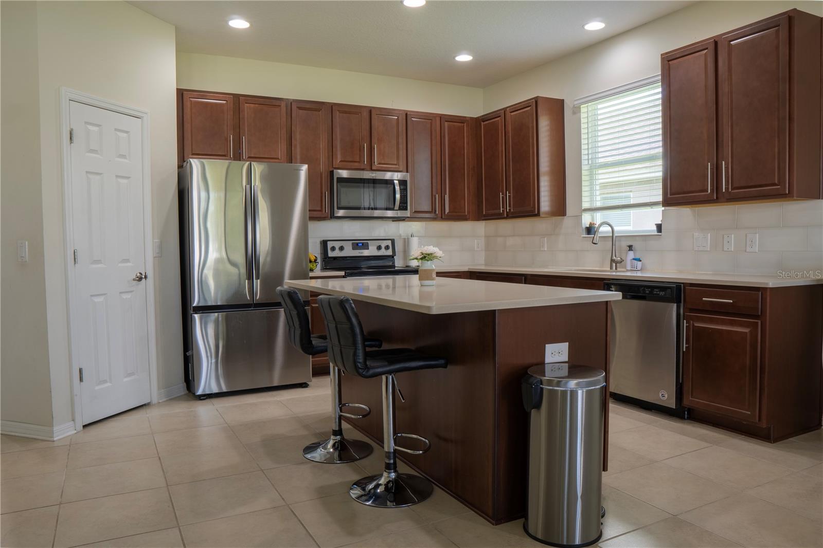 Image 7 of 24 For 2712 Creekmore Court