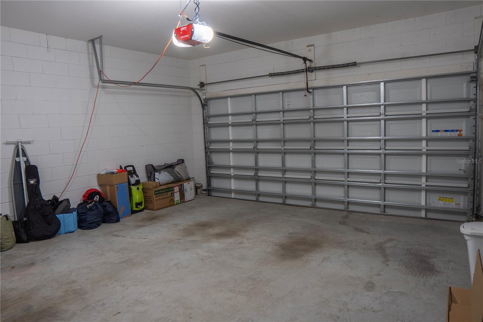 Image 9 of 24 For 2712 Creekmore Court