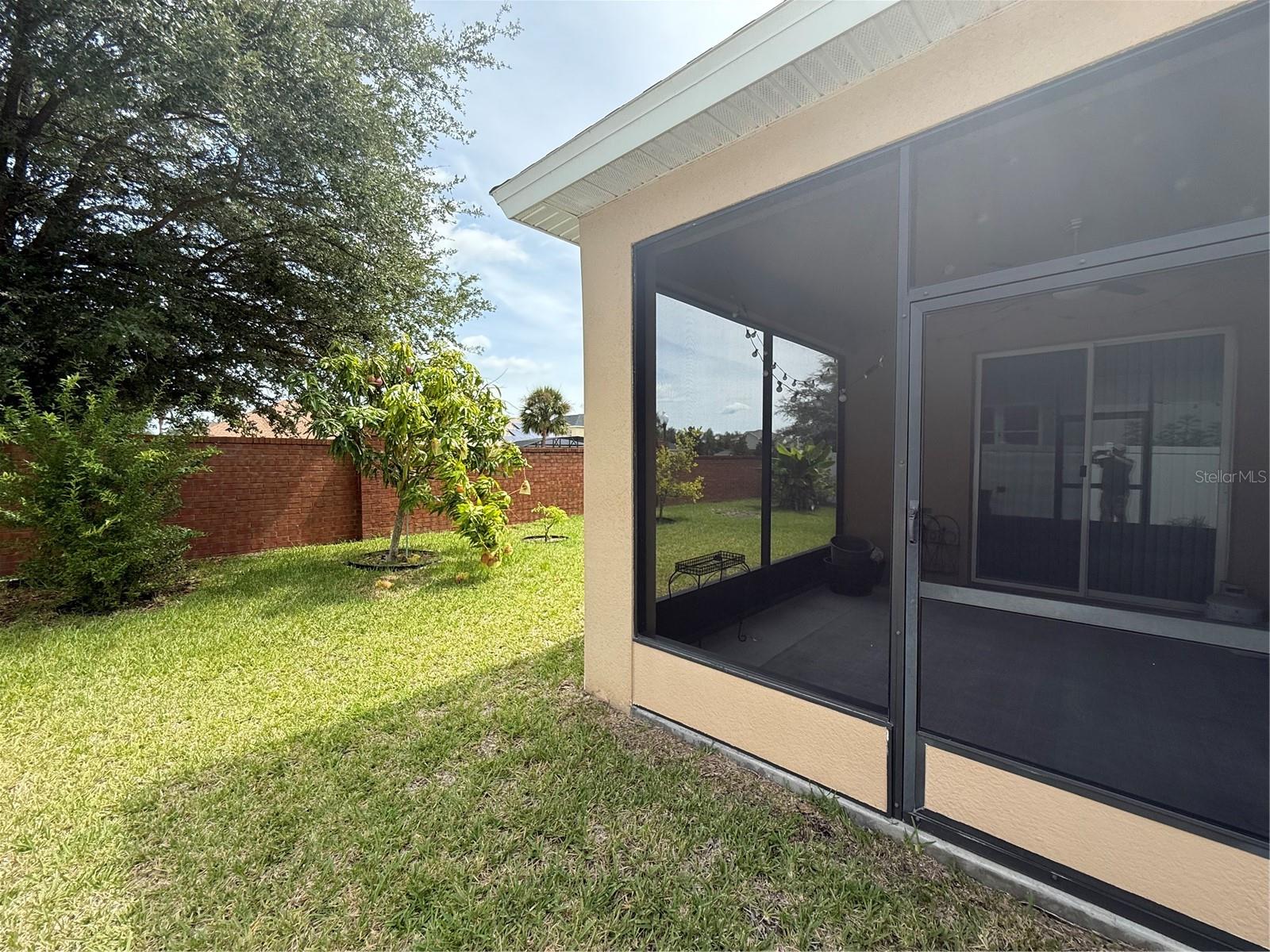 Image 22 of 24 For 16856 Meadows Street
