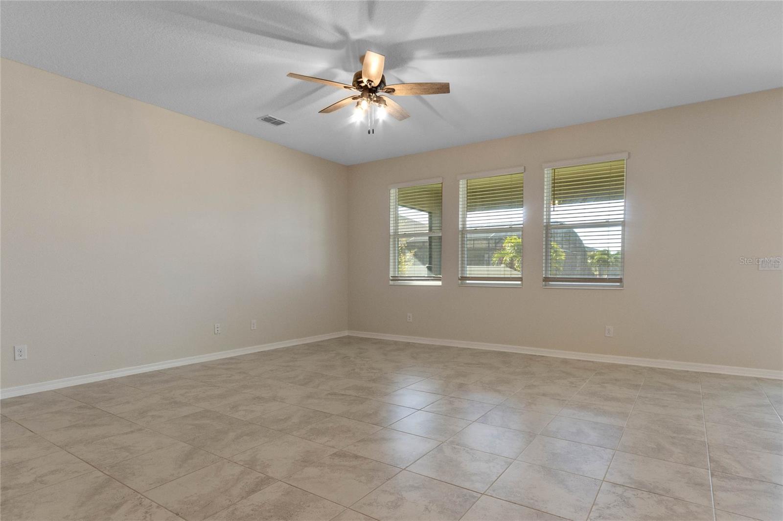 Image 15 of 28 For 5423 Manchester Drive
