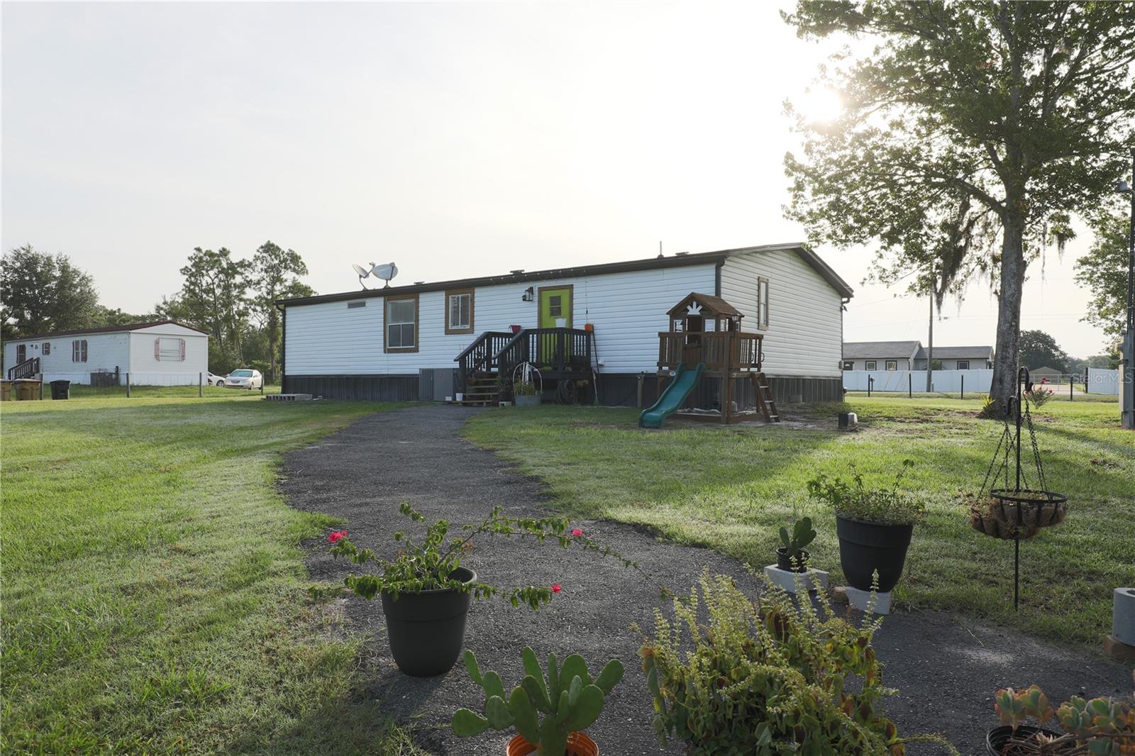 Image 8 of 27 For 4216 La Salle Avenue