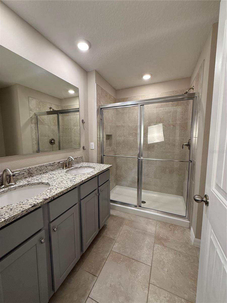 Image 21 of 25 For 9149 Mellow Coral Street