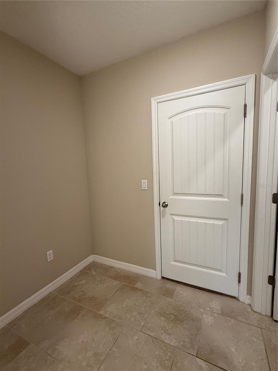 Image 7 of 25 For 9149 Mellow Coral Street