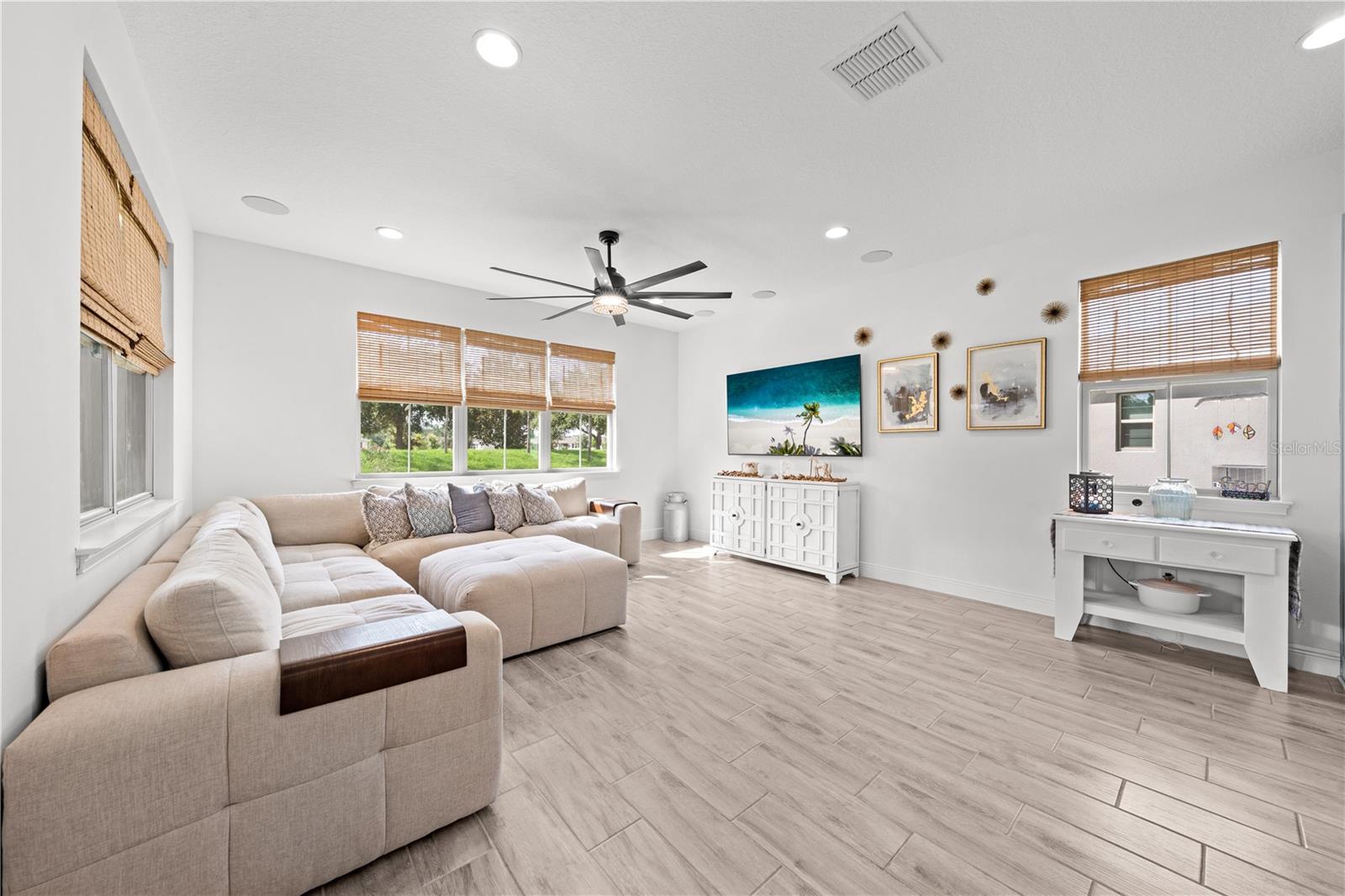 Image 16 of 86 For 3236 Oxbow Court