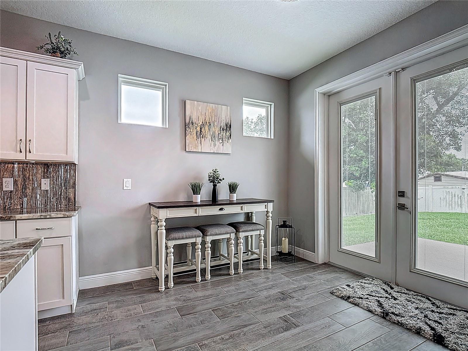 Image 6 of 23 For 4715 Sparrow Drive