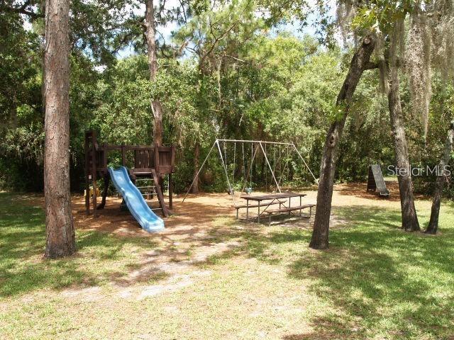 Image 30 of 31 For 13102 Pembrook Court