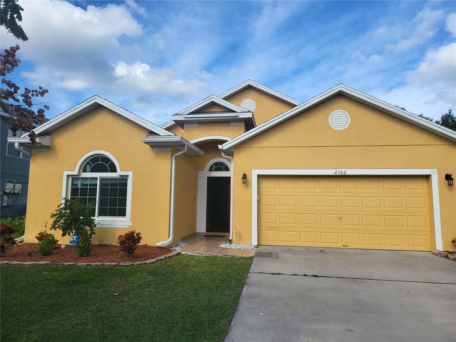 Details for 2102 Shadow Creek Drive, KISSIMMEE, FL 34746