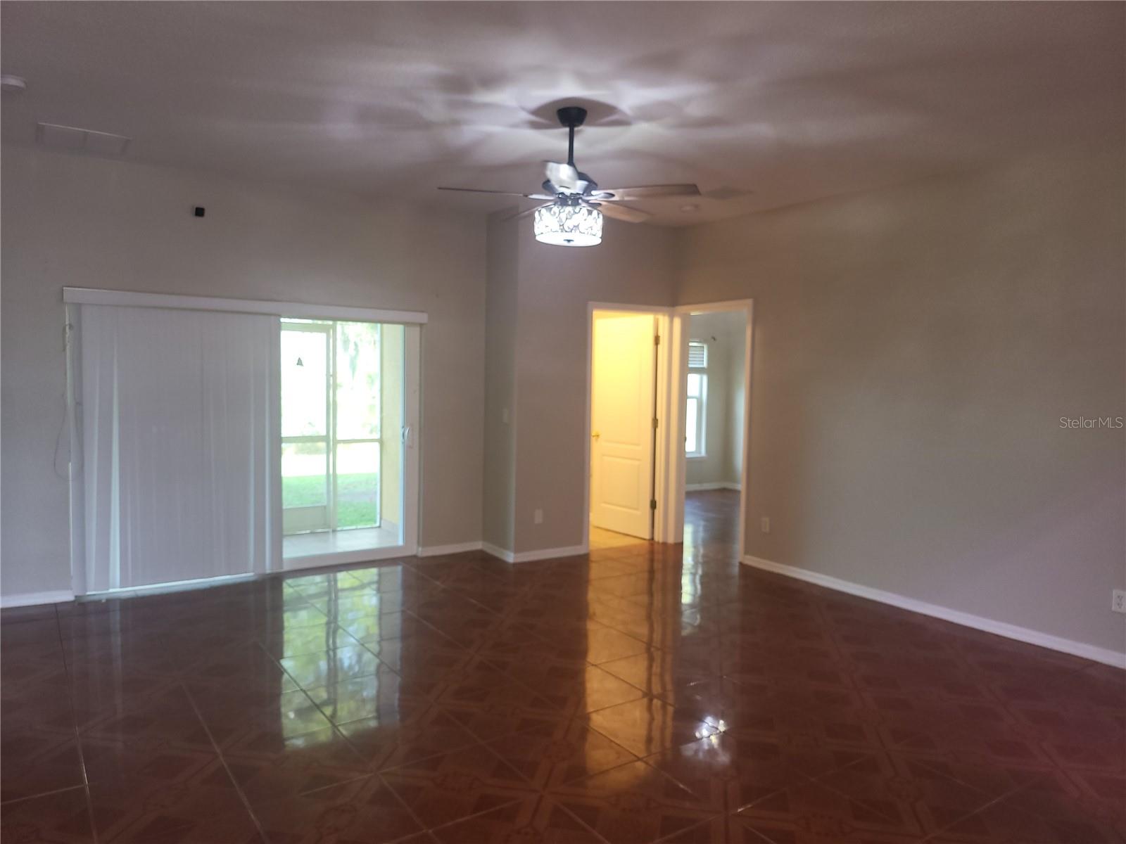Image 11 of 18 For 2102 Shadow Creek Drive
