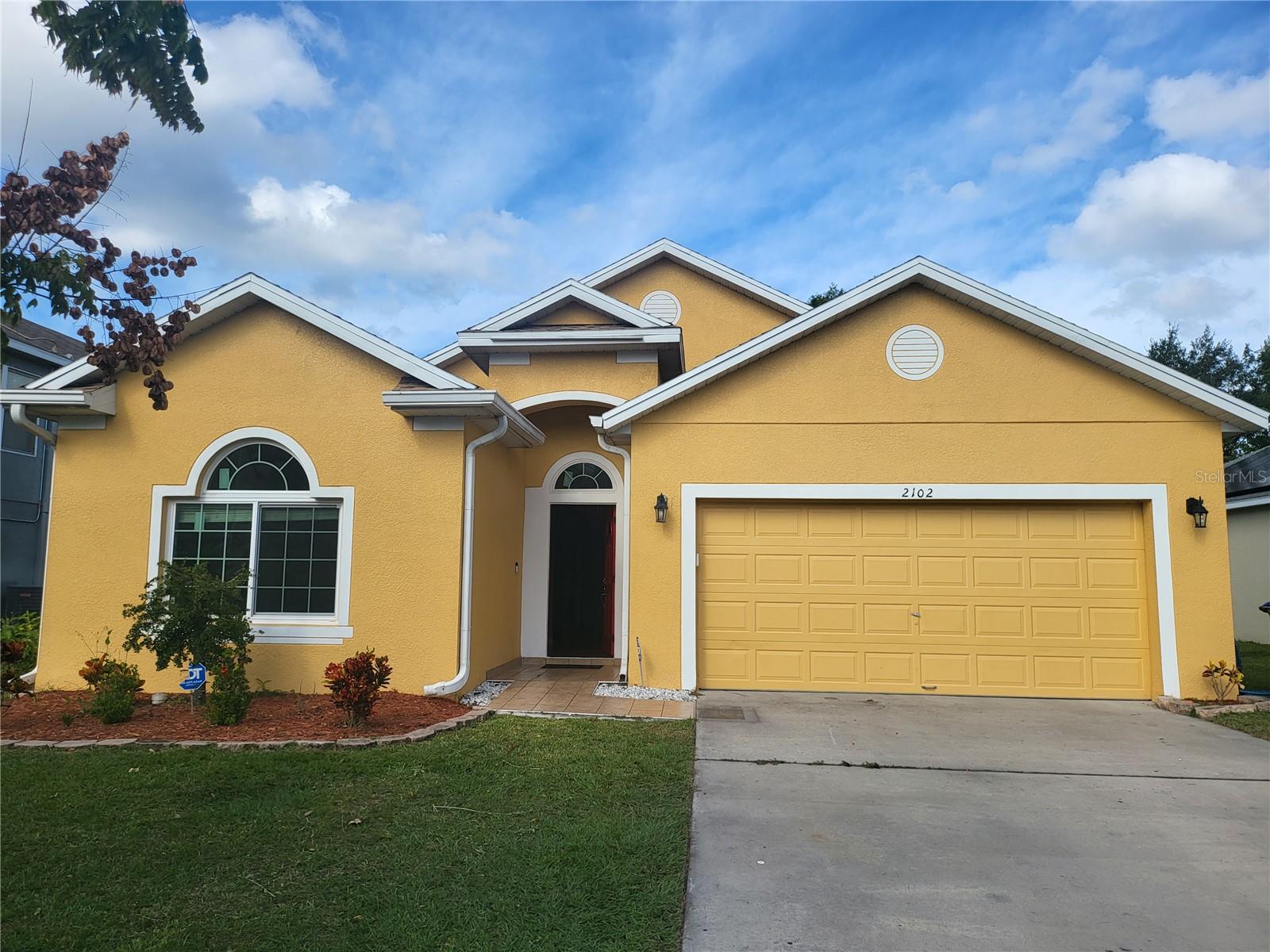 Image 2 of 18 For 2102 Shadow Creek Drive