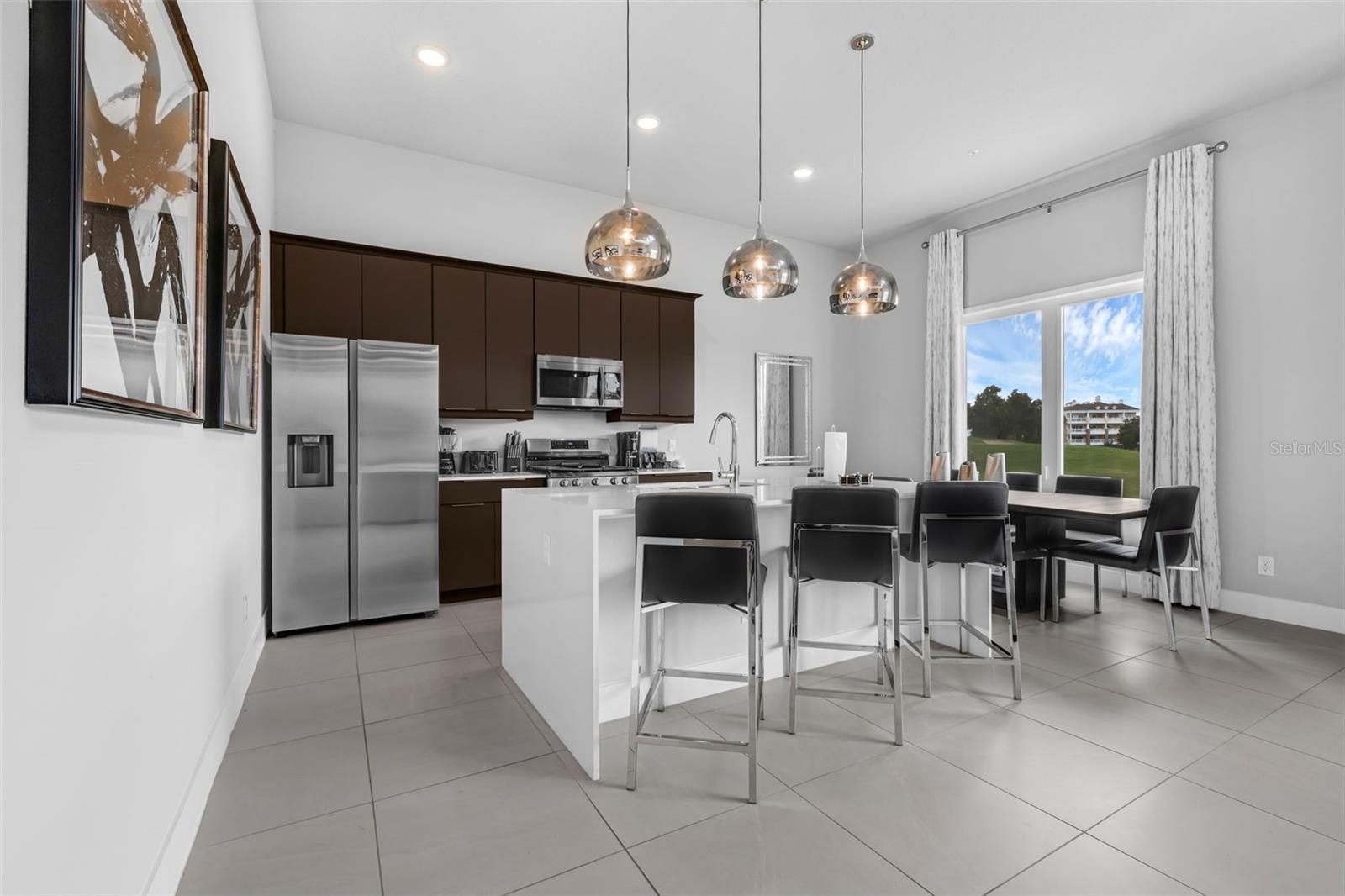 Image 7 of 48 For 7740 Sandy Ridge Drive 235