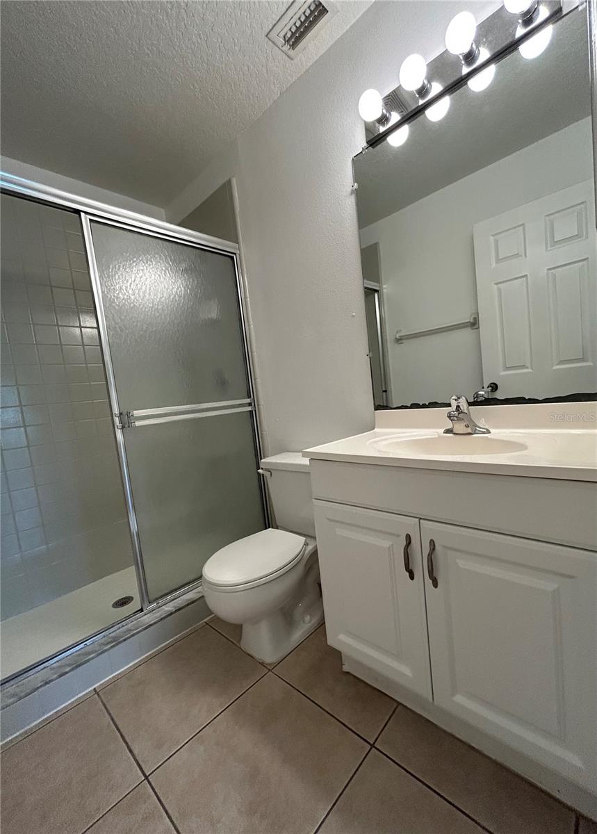 Image 14 of 23 For 3076 Shingle Creek Court