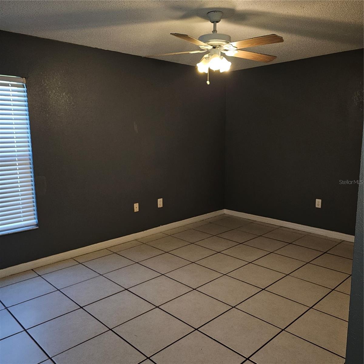 Image 13 of 28 For 301 Miami Lane