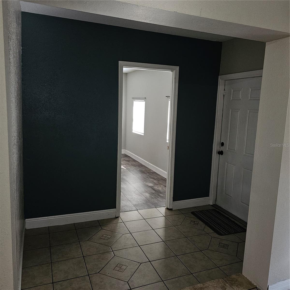 Image 24 of 28 For 301 Miami Lane