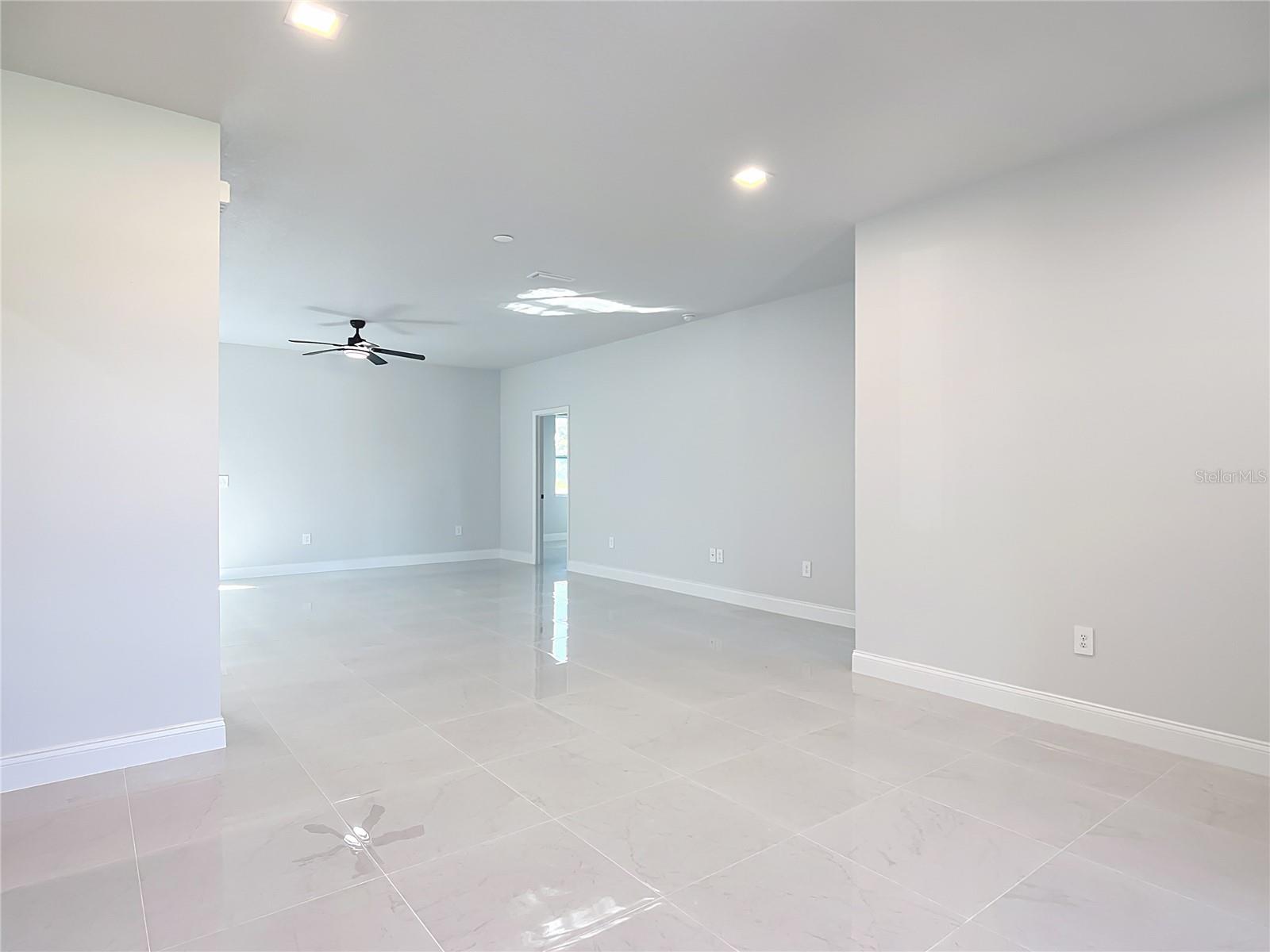 Image 10 of 57 For 15421 59th Avenue Rd