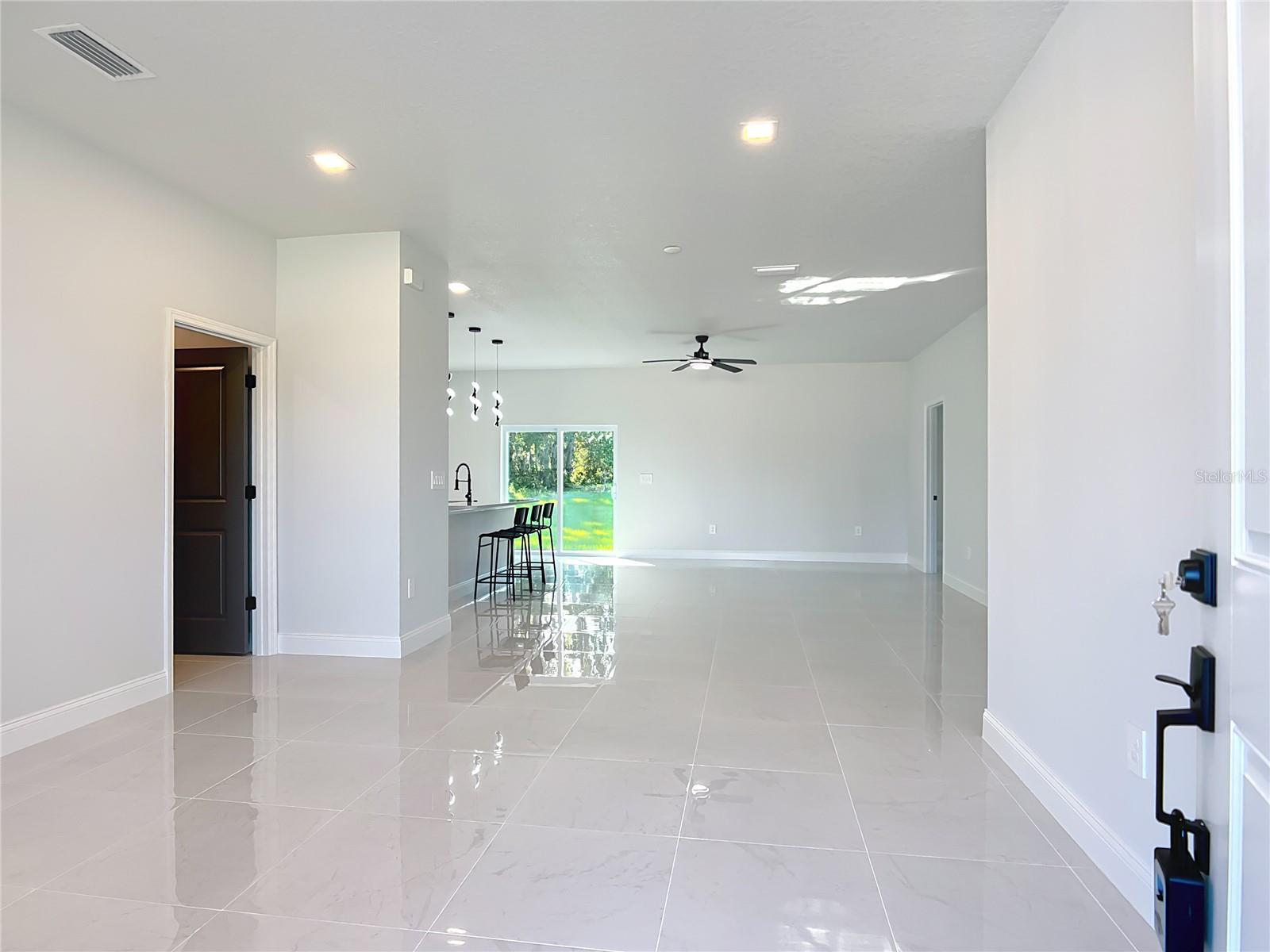 Image 11 of 57 For 15421 59th Avenue Rd