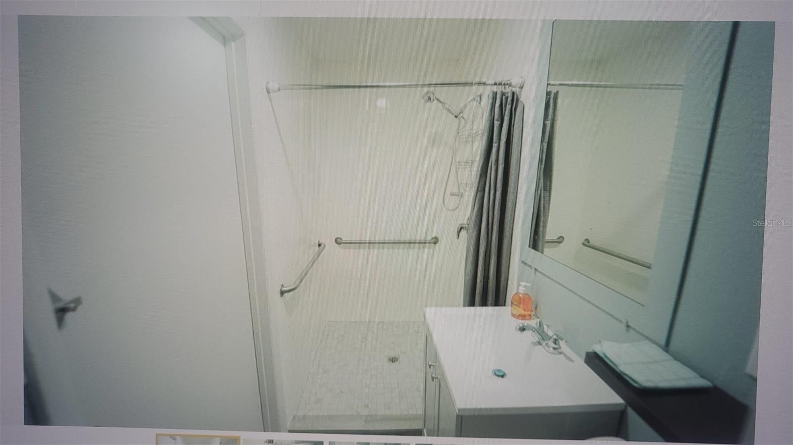 Image 5 of 12 For 4526 Kirkland Boulevard