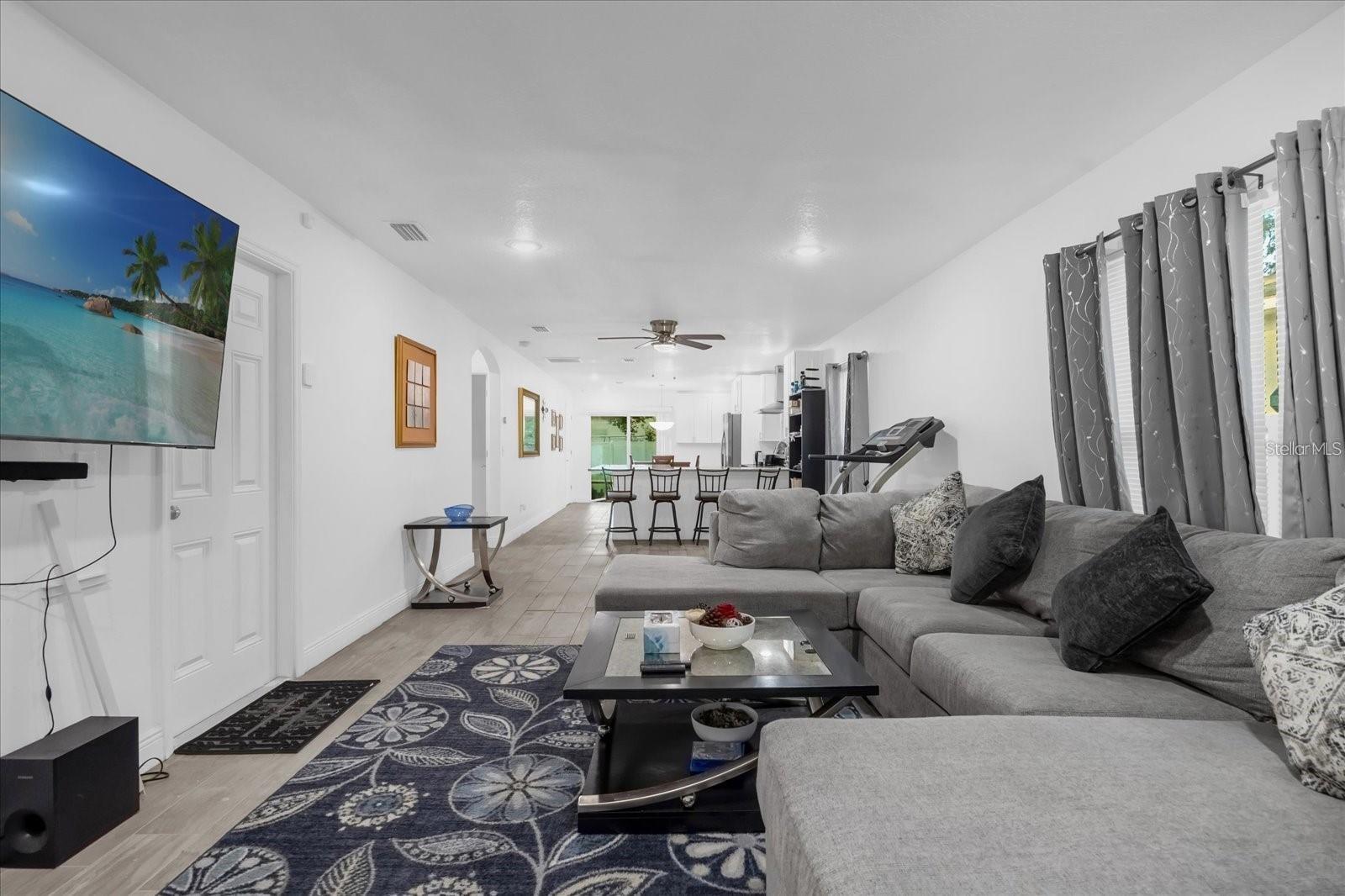 Image 5 of 17 For 1208 Old Apopka Road