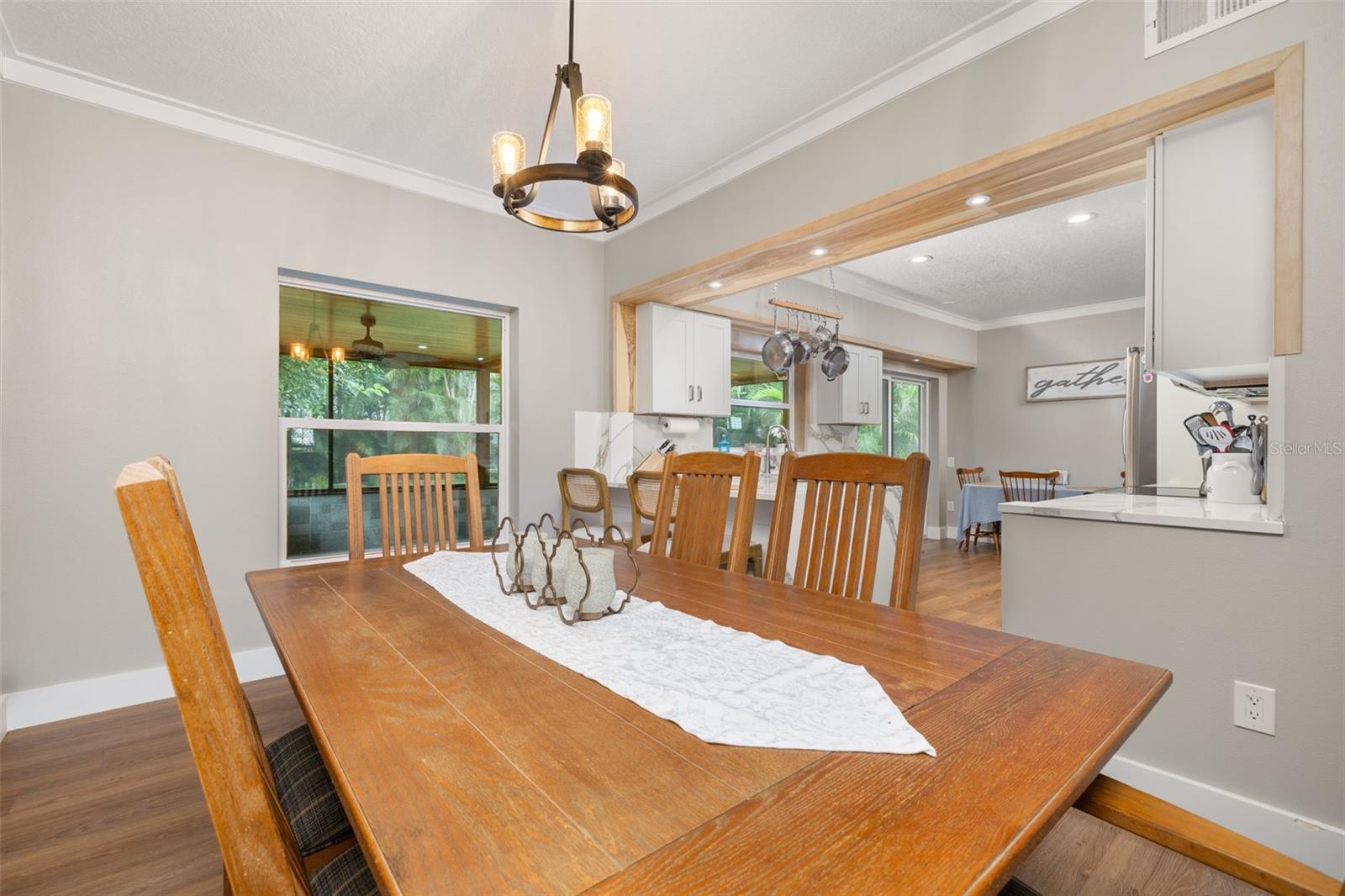 Image 18 of 78 For 1805 Westpointe Circle