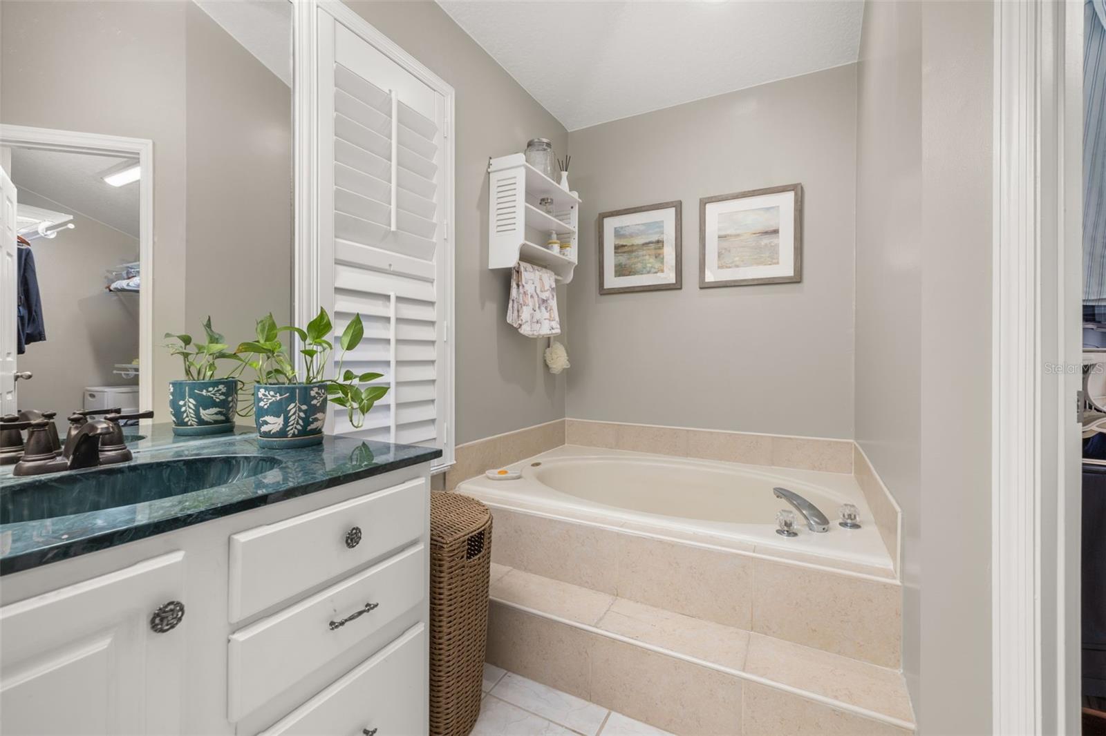 Image 46 of 78 For 1805 Westpointe Circle