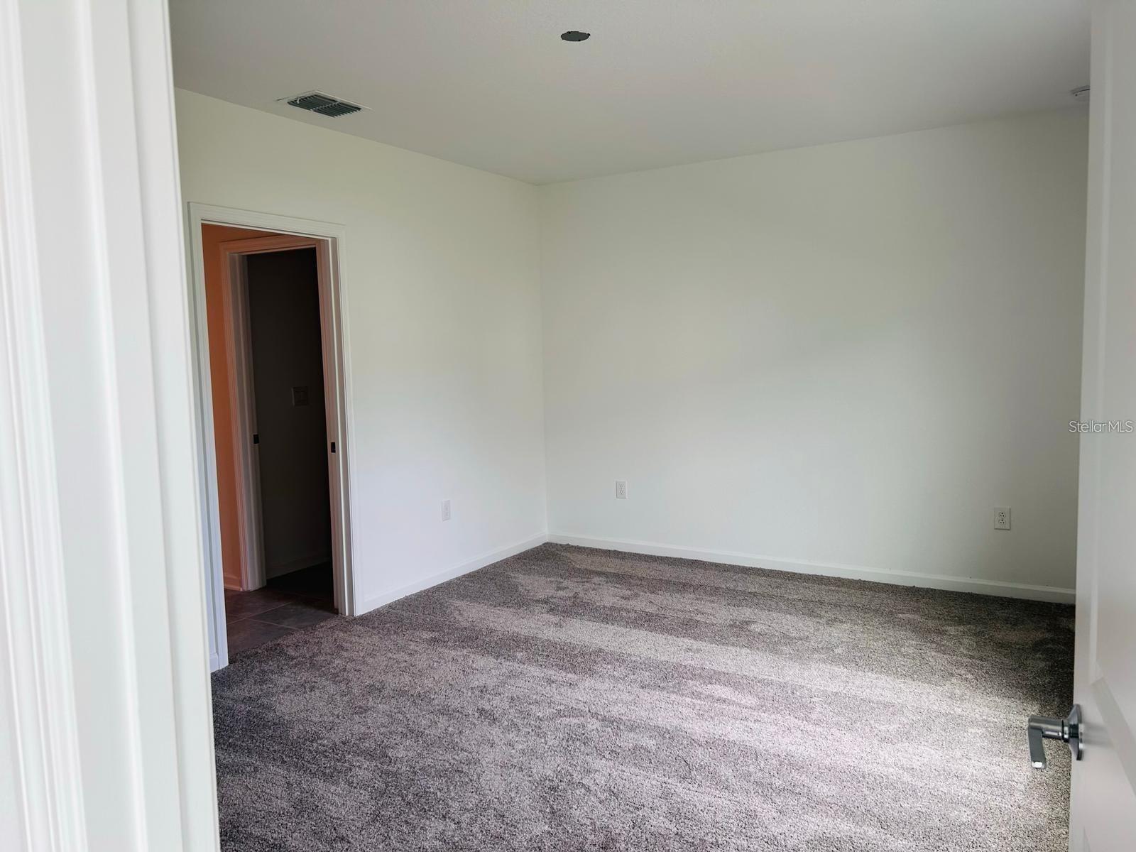 Image 11 of 12 For 649 Trotters Drive