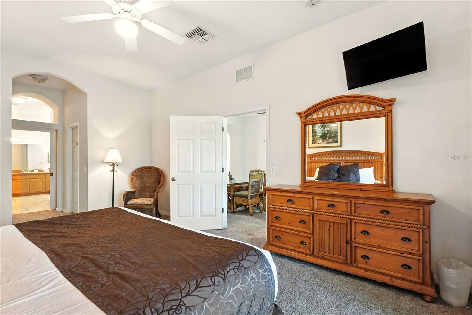 Image 18 of 38 For 809 Gran Bahama Boulevard 30809