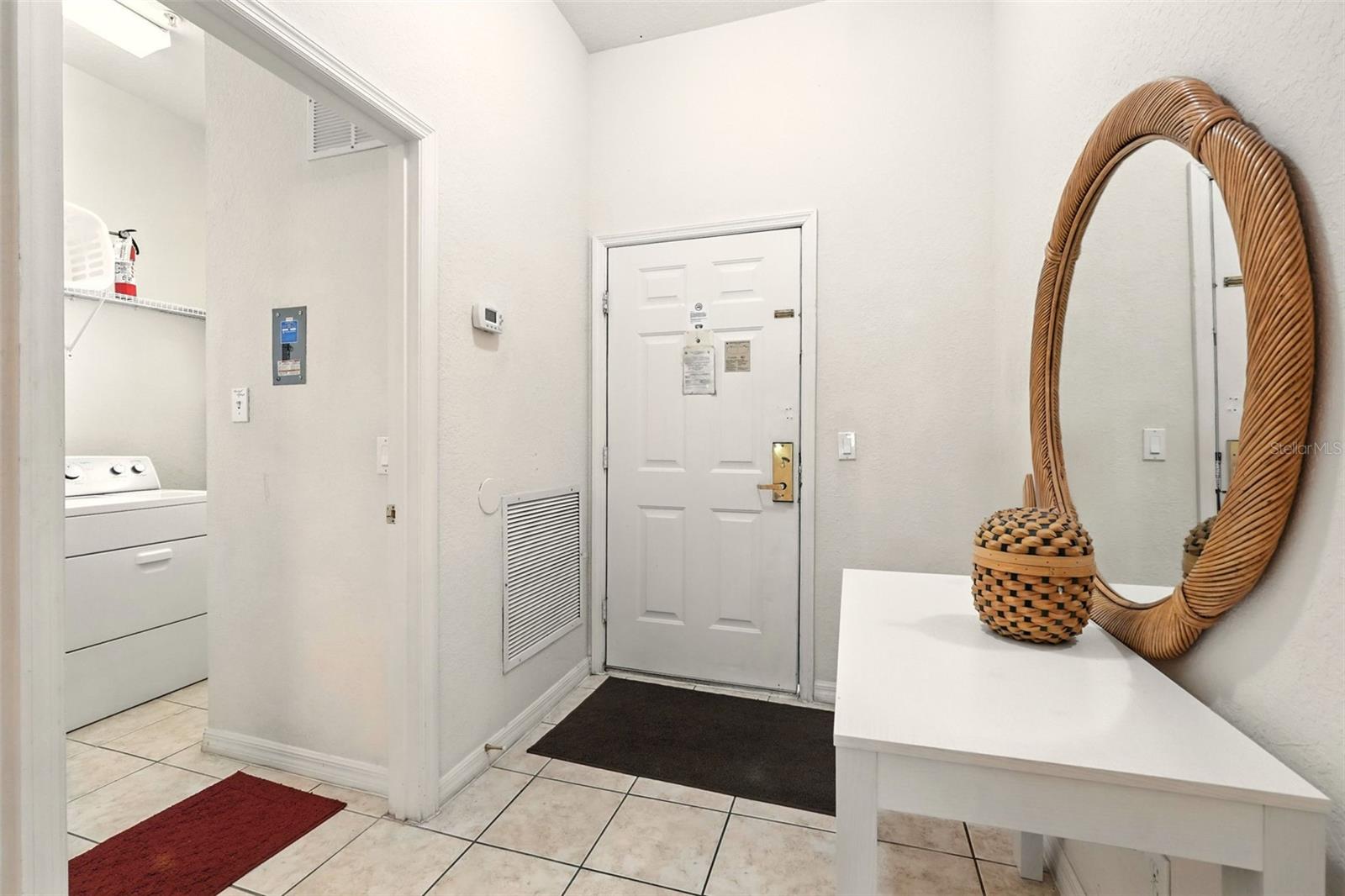 Image 4 of 38 For 809 Gran Bahama Boulevard 30809