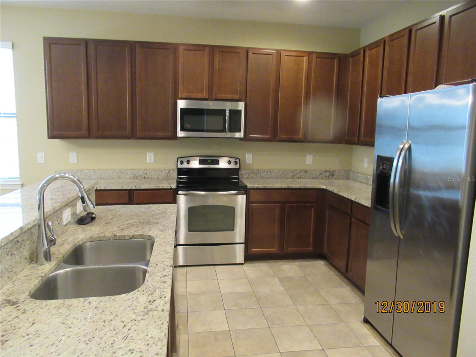 Image 2 of 39 For 13324 Longacre Drive