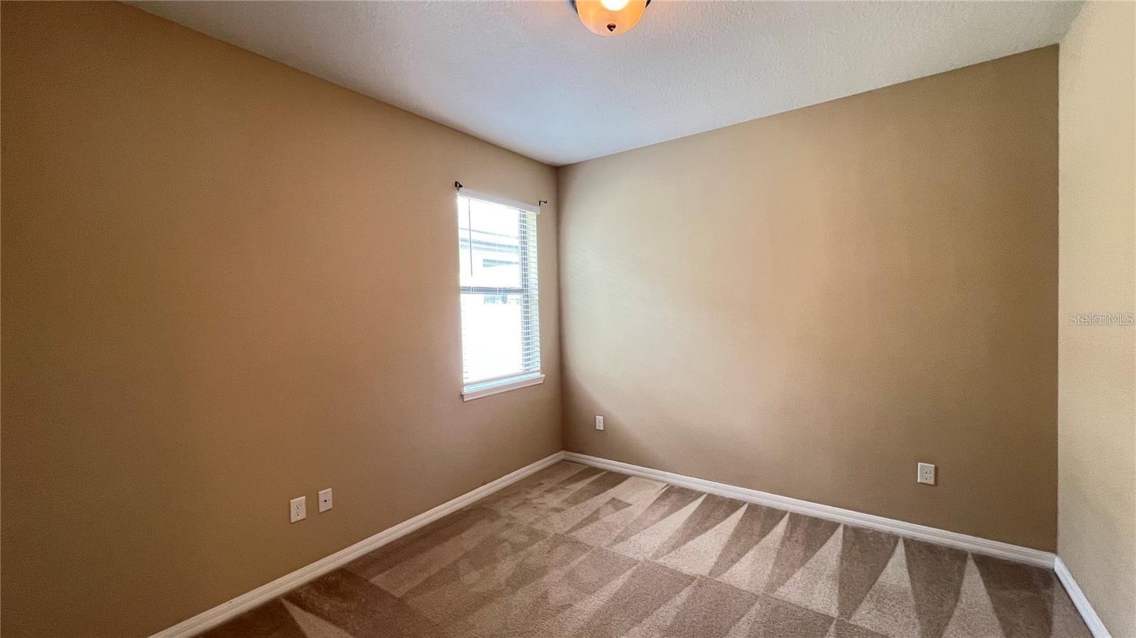 Image 28 of 39 For 13324 Longacre Drive