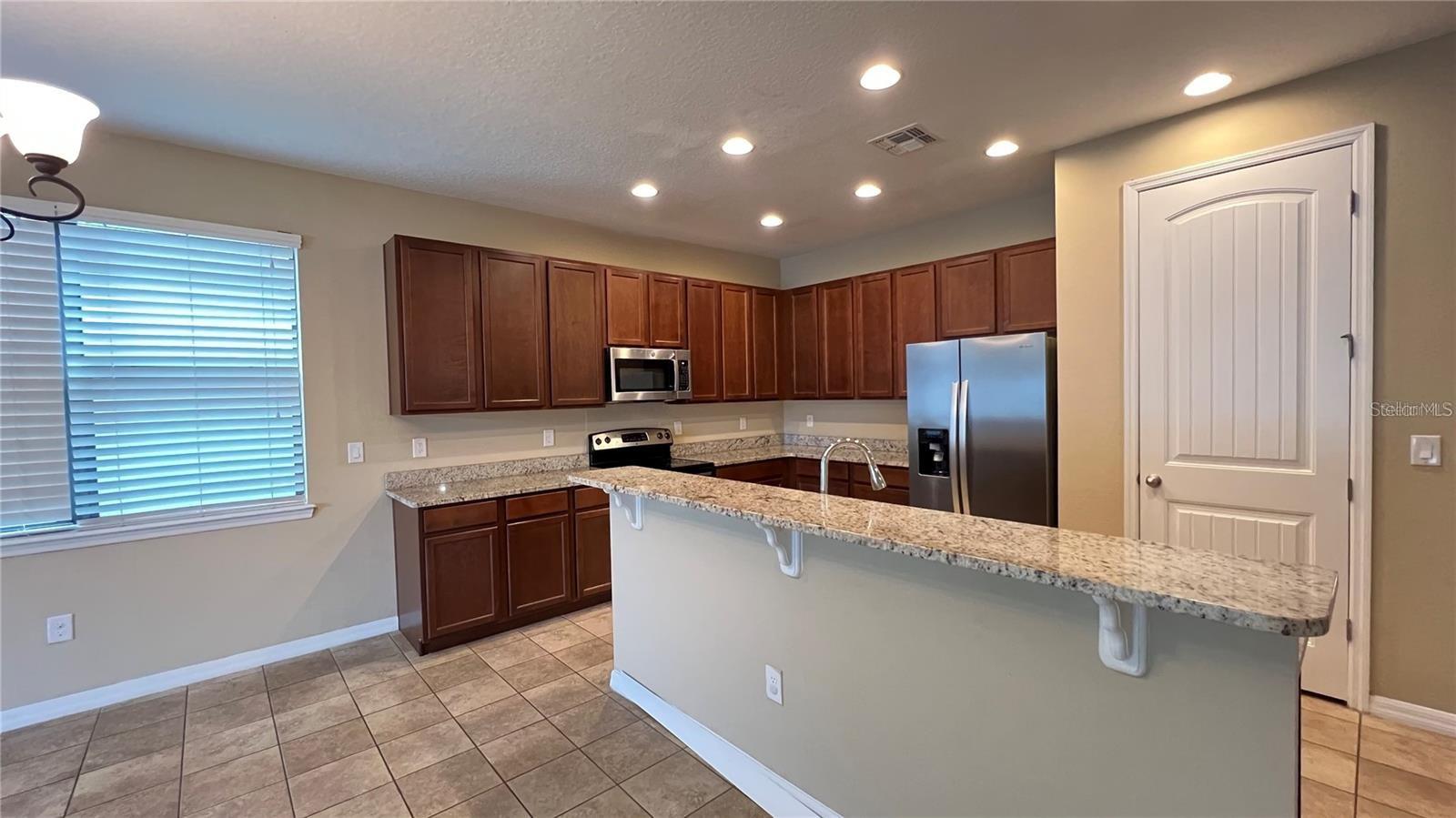 Image 35 of 39 For 13324 Longacre Drive