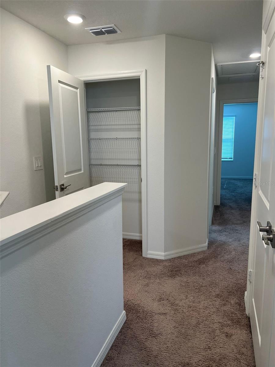 Image 11 of 20 For 661 Stoney Pointe Circle