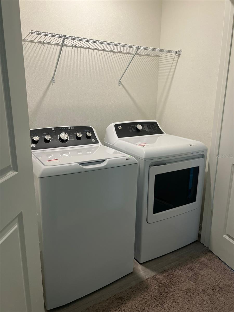 Image 12 of 20 For 661 Stoney Pointe Circle