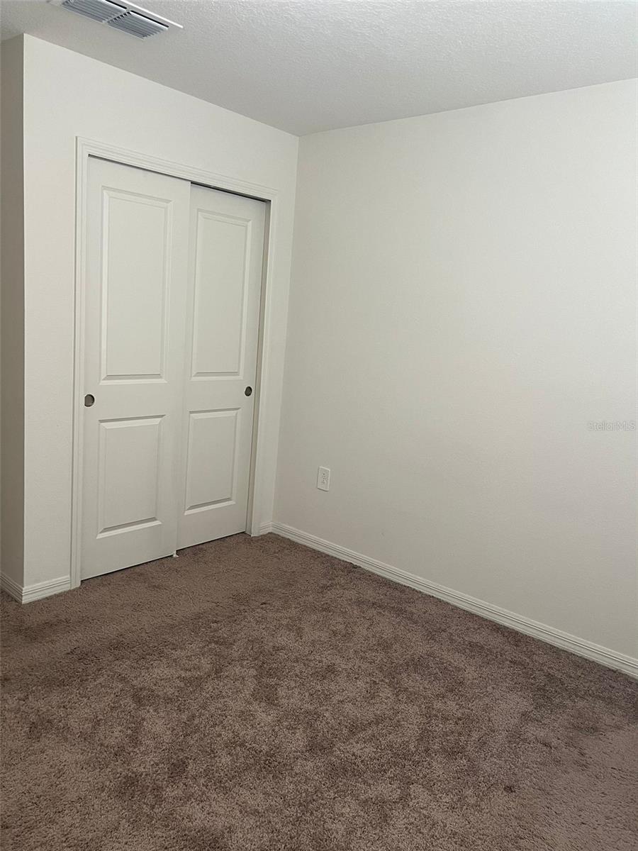 Image 13 of 20 For 661 Stoney Pointe Circle