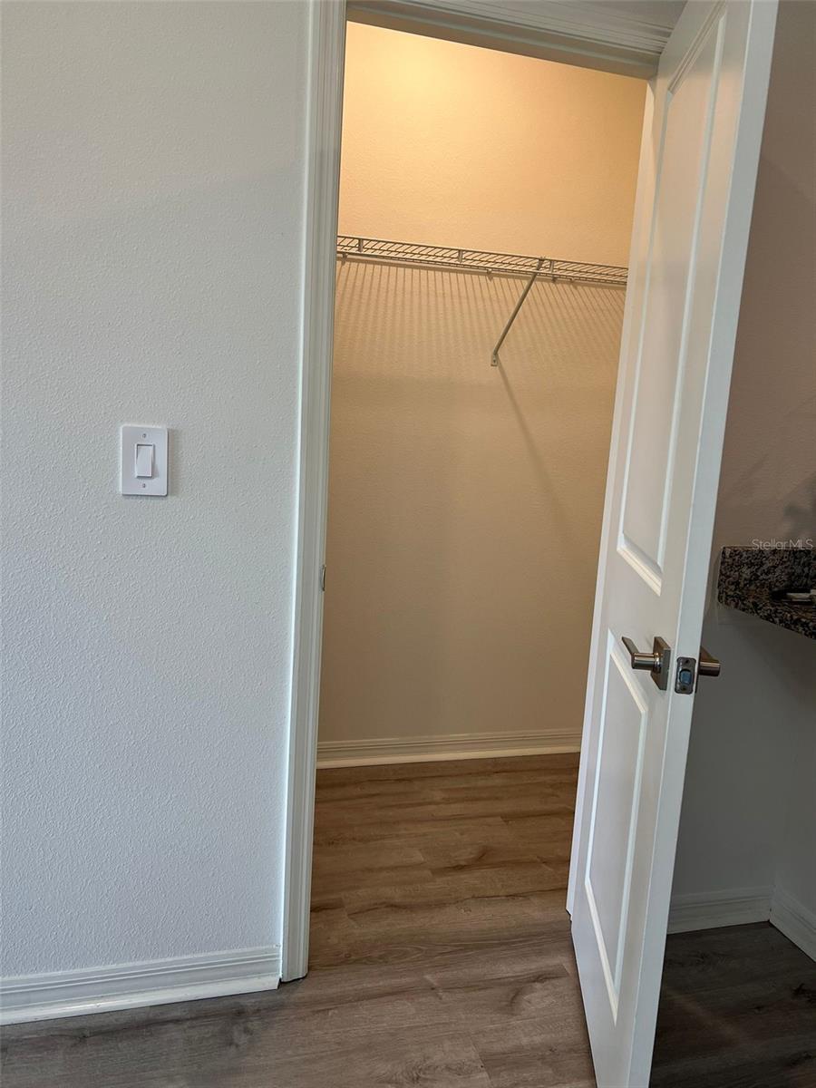 Image 16 of 20 For 661 Stoney Pointe Circle