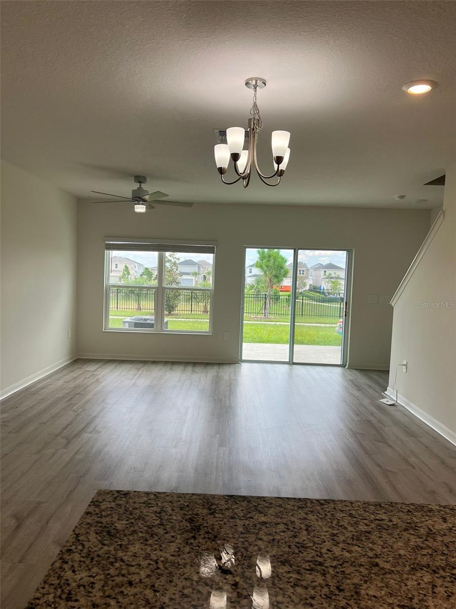 Image 6 of 20 For 661 Stoney Pointe Circle