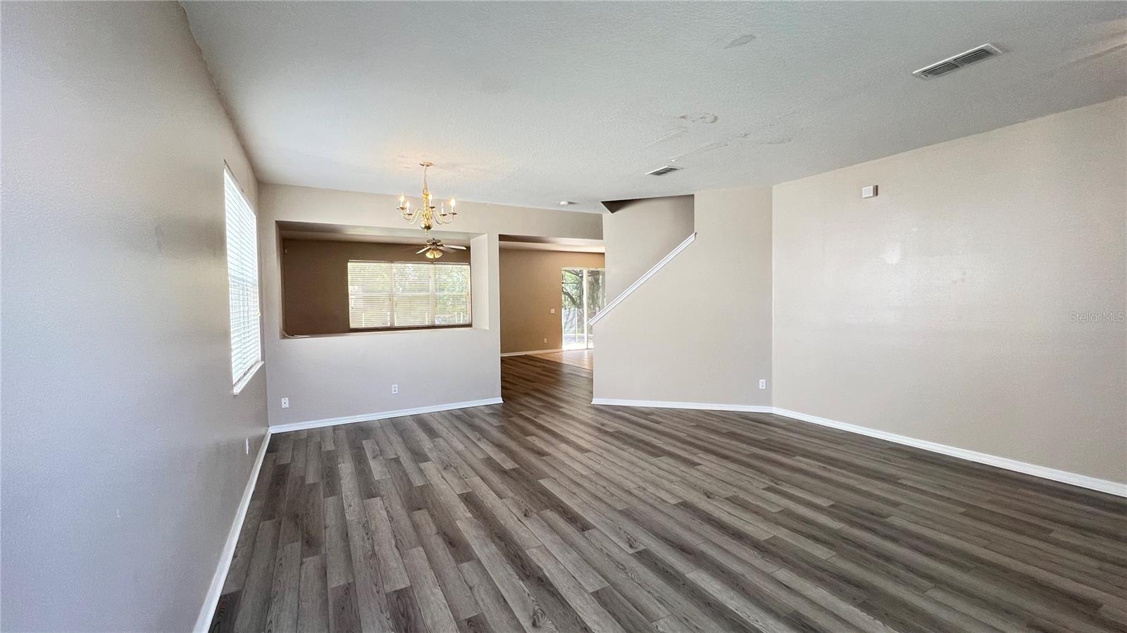 Image 6 of 46 For 16747 Sunrise Vista Drive