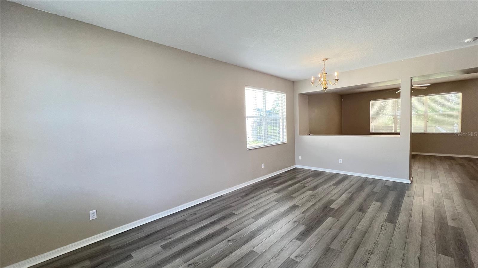Image 7 of 46 For 16747 Sunrise Vista Drive