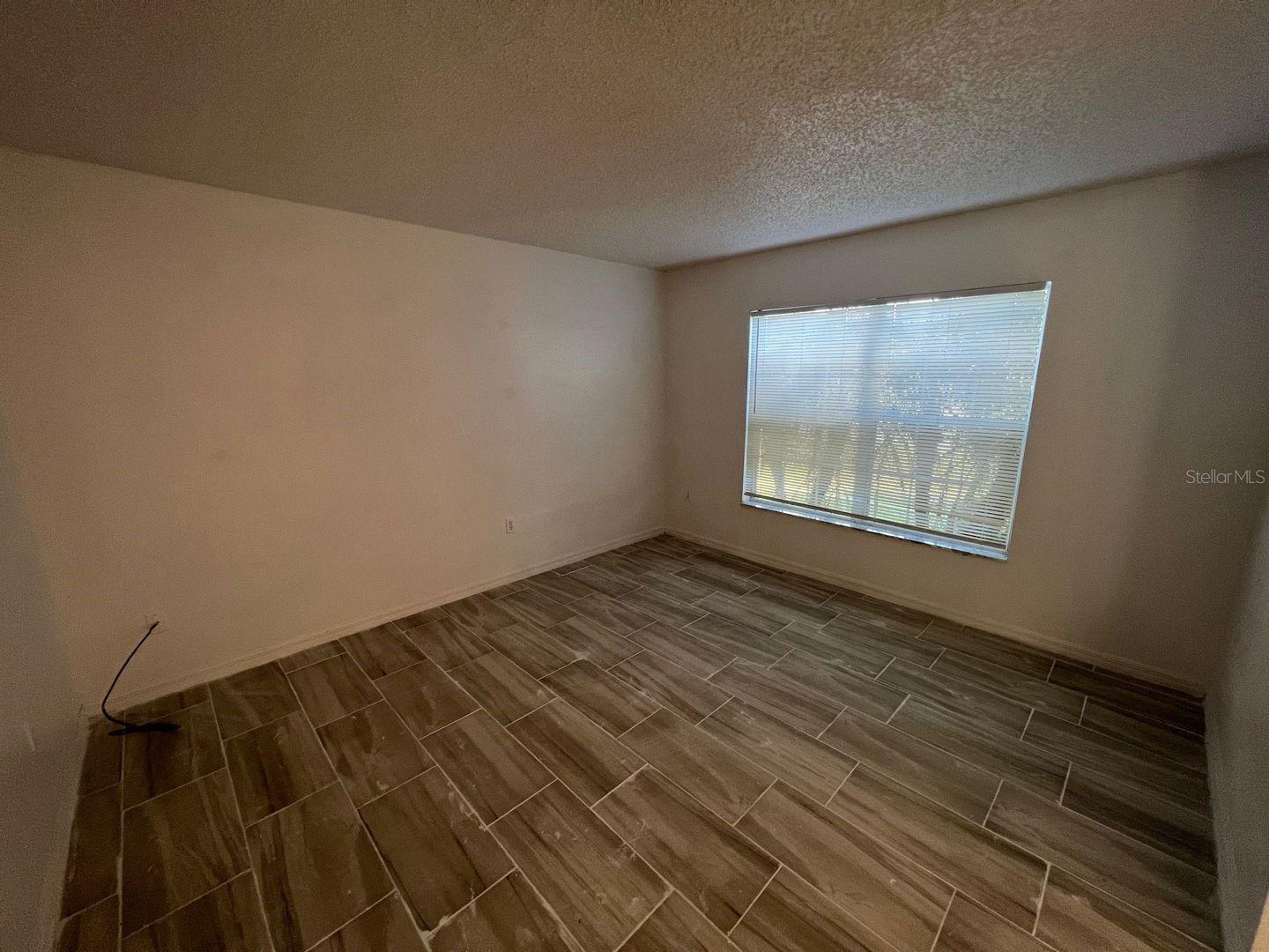 Image 11 of 21 For 1116 Roan Court