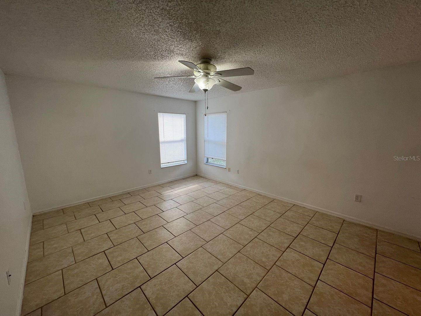 Image 7 of 21 For 1116 Roan Court
