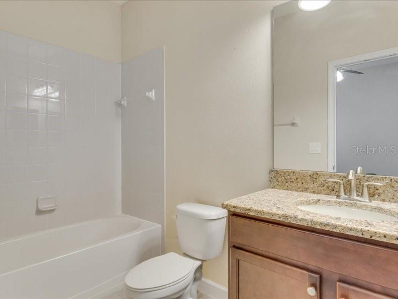 Image 12 of 32 For 1569 Thetford Circle