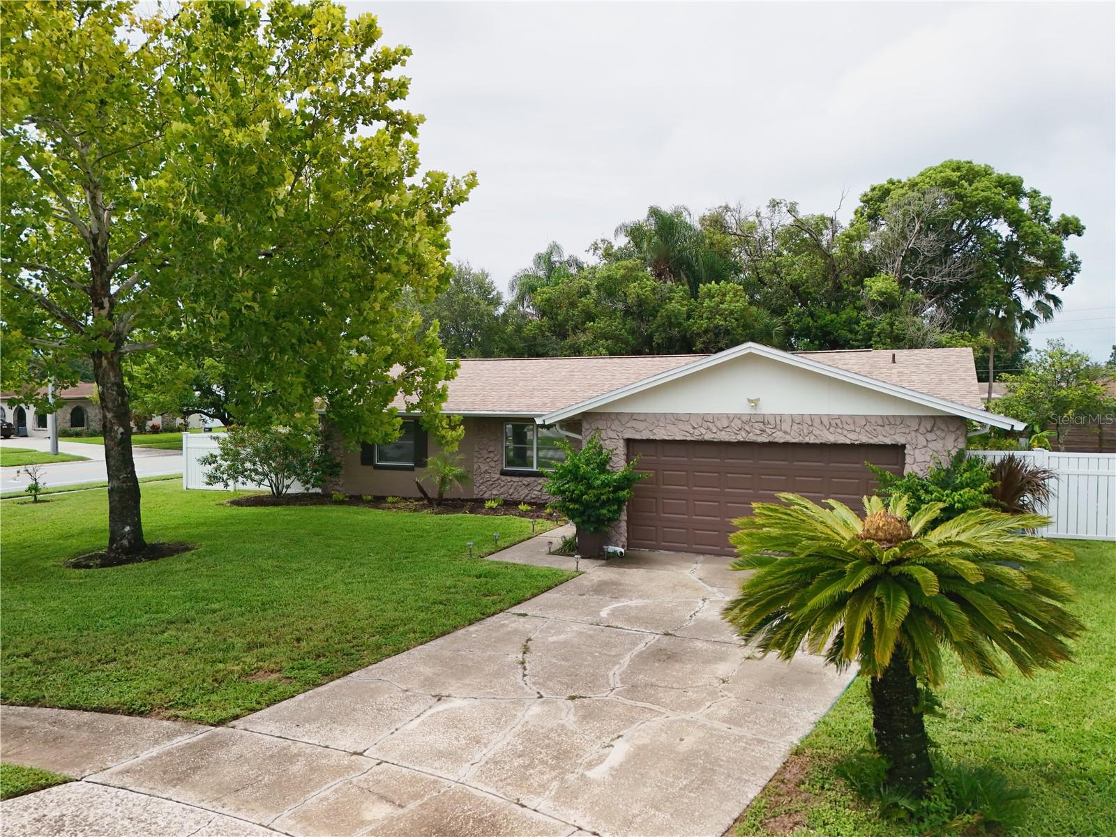 Image 34 of 41 For 5331 Oak Court