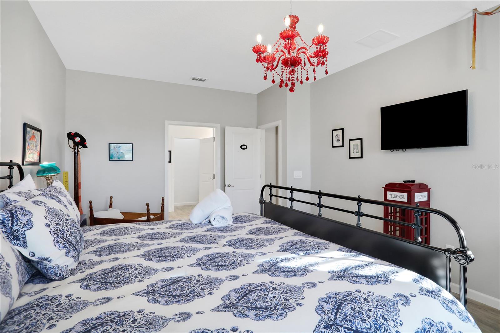 Image 17 of 86 For 2541 Shanti Drive