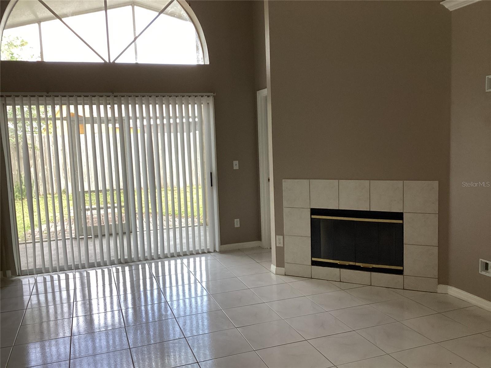 Image 11 of 30 For 572 Lancer Oak Drive