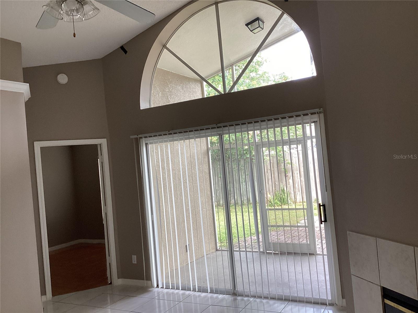 Image 12 of 30 For 572 Lancer Oak Drive